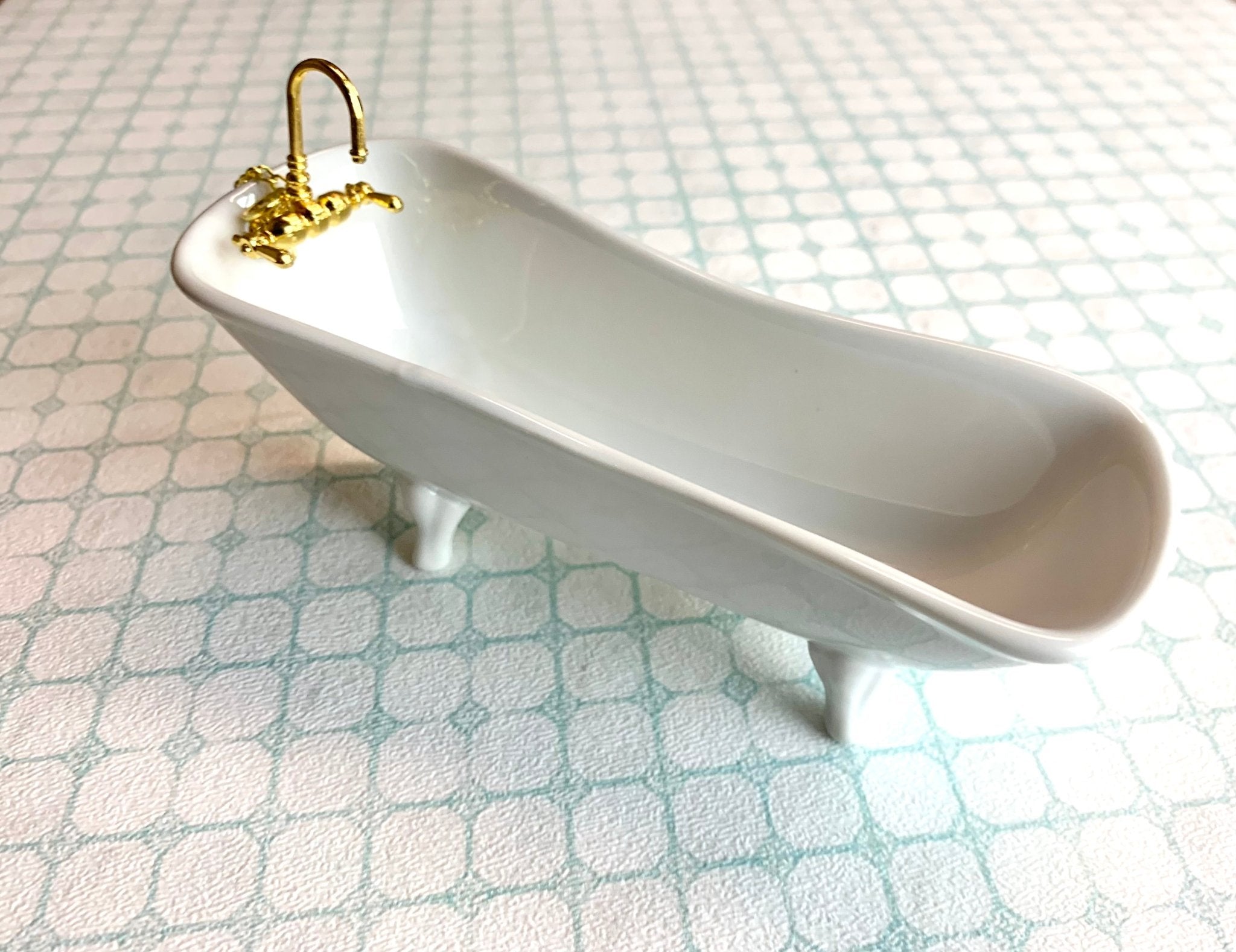 1/12 Miniature Ceramic White Bathtub With Gold Clawfoot 