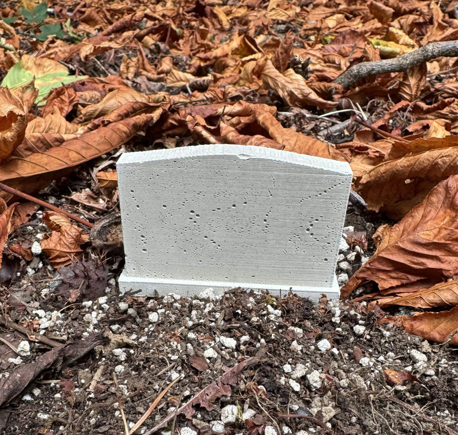 1:12 Scale Mini Large Tombstone - Mini Materials